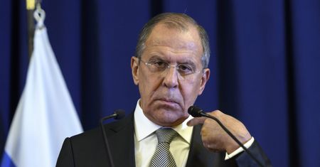 Ławrow wpadł w furię. Mówił o "terrorze dyplomatycznym"