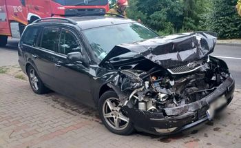 Wypadek koło Gorzowa. Zderzenie nissana, forda i fiata