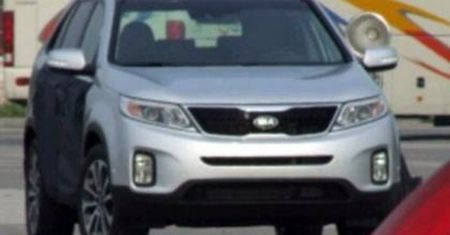 Odświeżona Kia Sorento wyszpiegowana bez kamuflażu