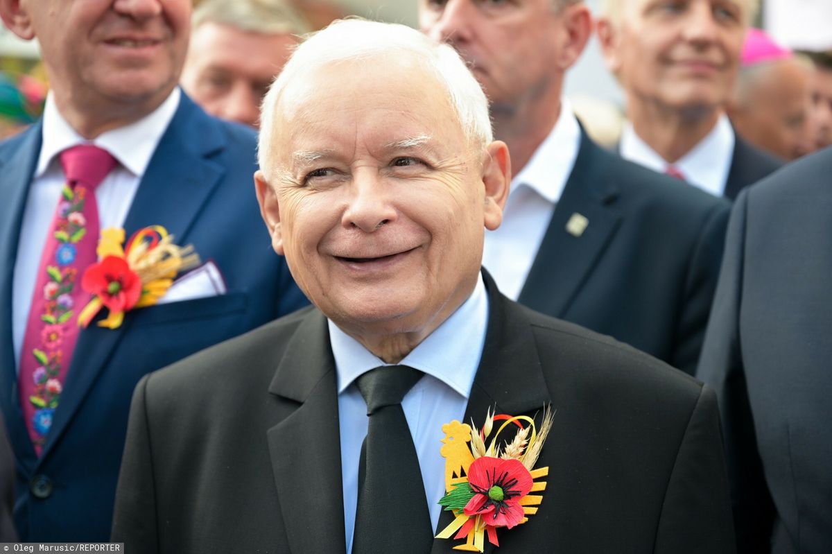 Prezident PiS oznámil: „čtrnáctka“ bude vyšší.  Je tam past