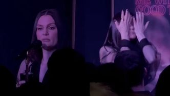 Jessie J wróciła na scenę i ZALAŁA SIĘ ŁZAMI. "Dziś mijają cztery lata od śmierci mojego dziecka" (WIDEO)