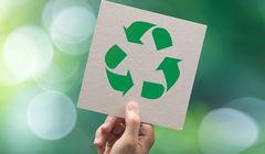 Lidl i Kaufland zrezygnują z czarnego plastiku