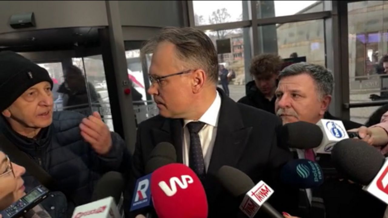 "Mamy stan wojenny w Polsce". Senior do posła PiS w TVP: Przestań pan kłamać
