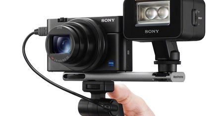 Gdy kompakt Sony RX100 czy kamerka RX0 tonie w dłoni jest recepta - uchwyt VCT-SGR1