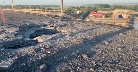 Ukraińcy zniszczyli kluczowy most. Rosjanie w potrzasku