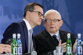 Kaczyński chciał zdjęcie, ale zabrakło Morawieckiego. Prezes PiS szuka nowego terminu