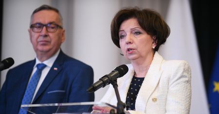 Czternasta emerytura na stałe. Rząd szykuje niespodziankę