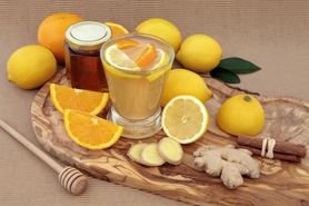 Woda z cynamonem, jabłkiem i cytryną - przepis, właściwości