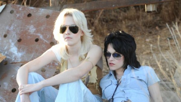 Gwiazdy Zmierzchu pracują na swój dojrzały wizerunek [zwiastuny] 1