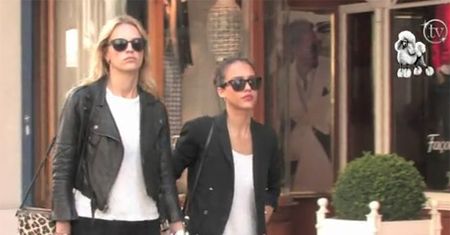 Jessica Alba na zakupach w Paryżu!