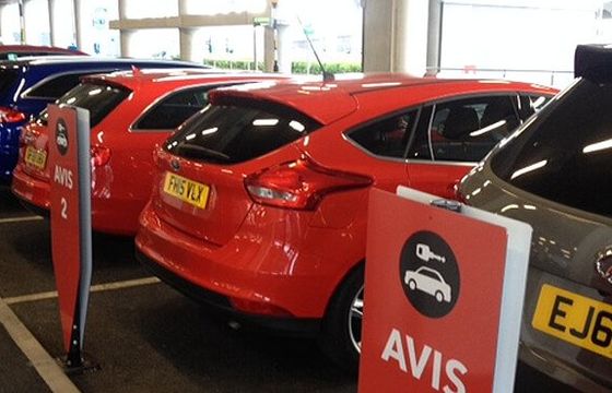 Avis Budget Group wprowadza connected cars do Niemiec i Szwajcarii