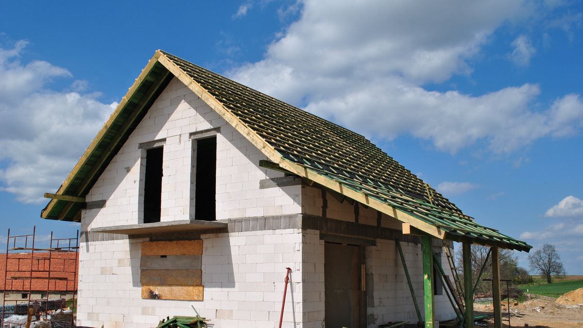 Trzy metody budowy domu dla jednej rodziny. Oto czym się różnią