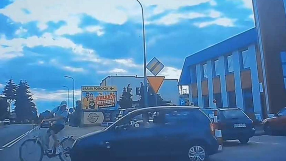 Manewr rowerzysty na medal. Uniknął rozjechania