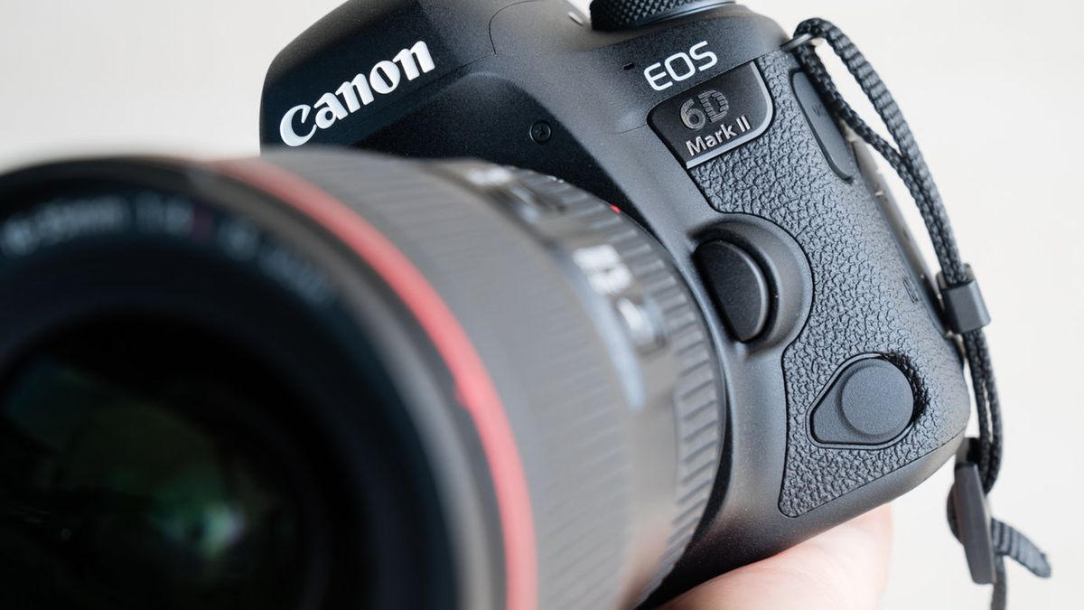 Canon EOS 6D Mark II – nowa aktualizacja oprogramowania usuwa poważny błąd 1