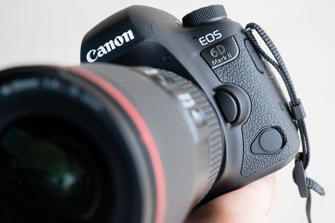 Canon EOS 6D Mark II – nowa aktualizacja oprogramowania usuwa poważny błąd