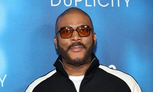 "Położył rękę na nodze". Tyler Perry oskarżony o molestowanie
