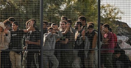 Migranci z nadajnikami. Grecja wprowadza nowe przepisy