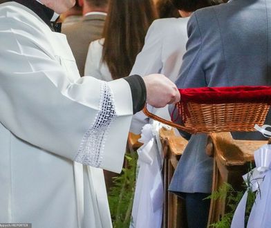 Księża seniorzy żyją w bogactwie? Oto ich emerytury