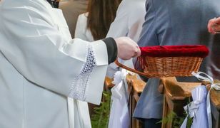 Księża seniorzy żyją w bogactwie? Oto ich emerytury