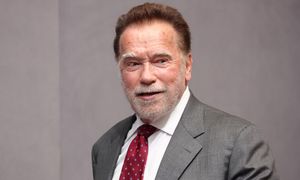 Ostatnia rola w karierze? 78-latek katuje się na siłowni