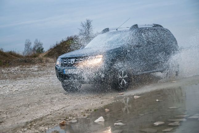 Różnice w zużyciu paliwa widać od razu w przypadku Dacii. Wyniku poniżej 5 litrów oleju napędowego naprawdę nie da się osiągnąć