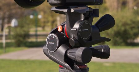 Ładna para od Manfrotto, czyli głowica XPRO-3WG na najnowszym statywie 055 [test]