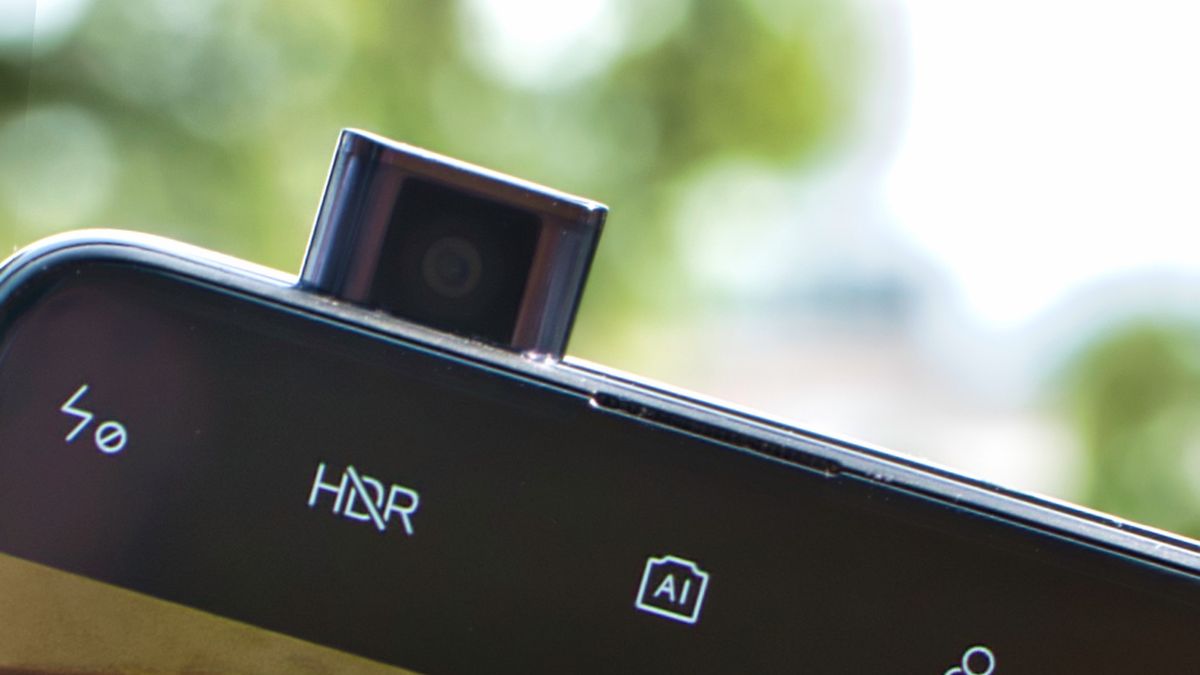 Polubiłem wysuwane aparaty, ale... nie potrafię im do końca zaufać 1