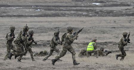 Żołnierze gotowi do działania. UE ogłasza przełom