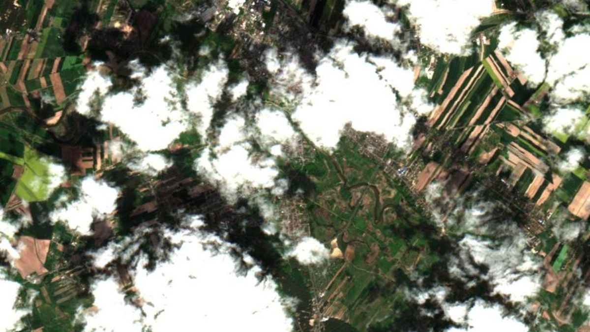 Miejscowość Koło uchwycona przez satelitę.