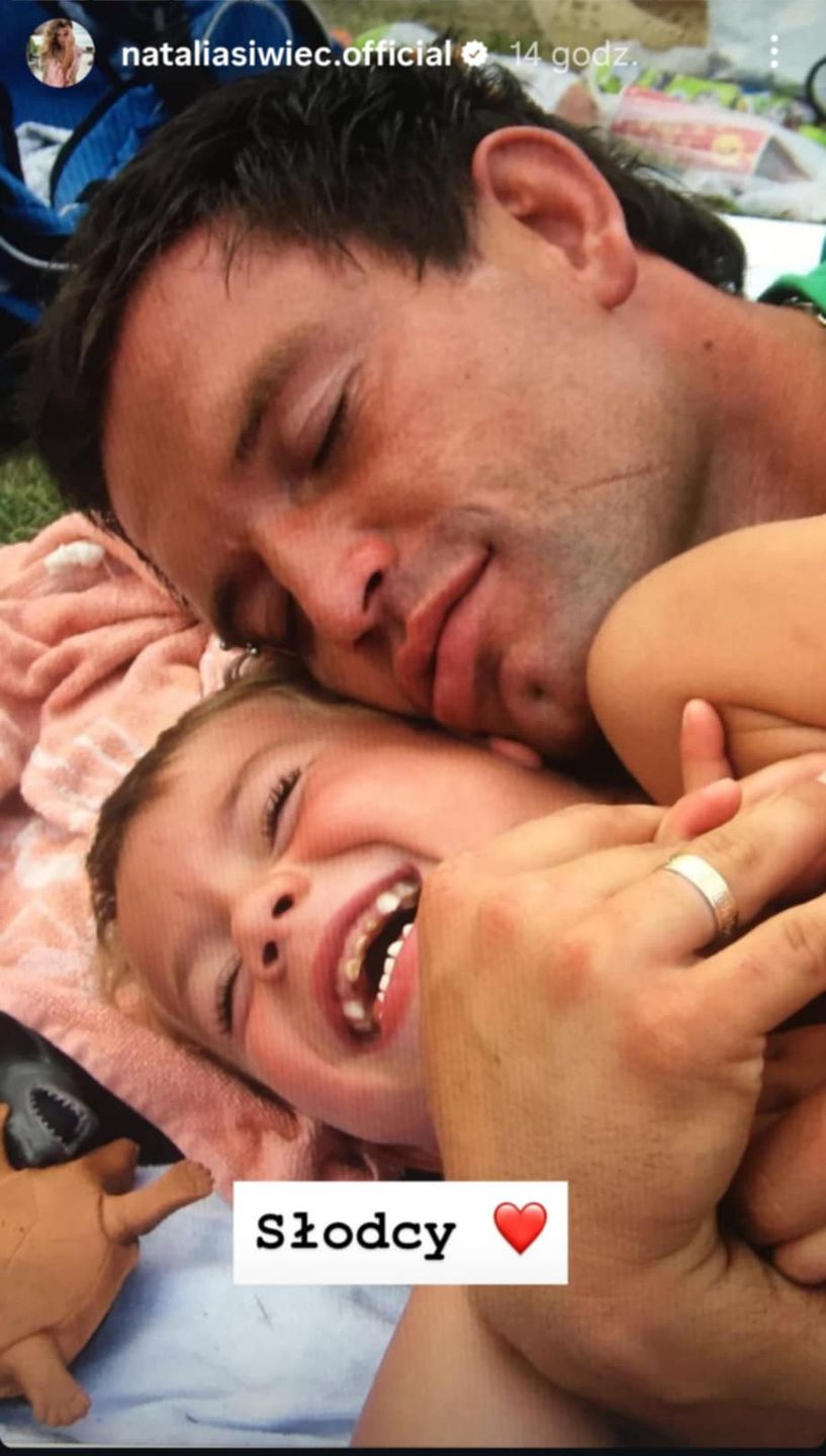 Natalia Siwiec pokazuje stare zdjęcia z mężem i pasierbem