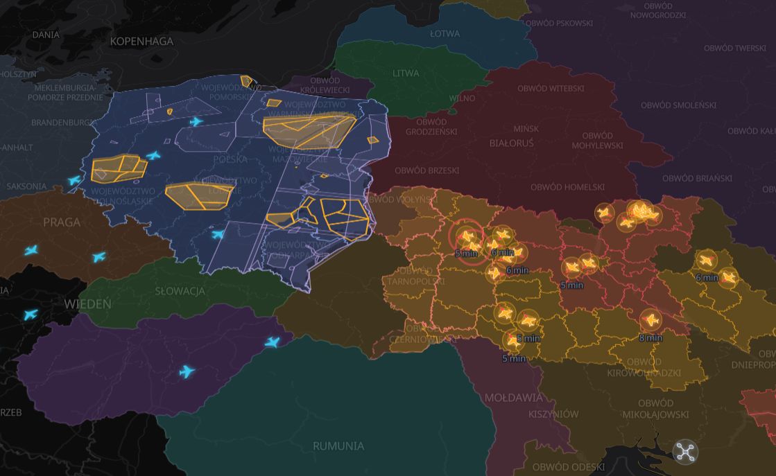 Strażnik w telefonie i przeglądarce. Mapa z zagrożeniami z powietrza