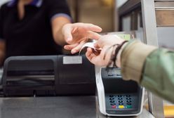 Zabierała klientom paragony po zakupach. Grozi jej 8 lat za kratkami