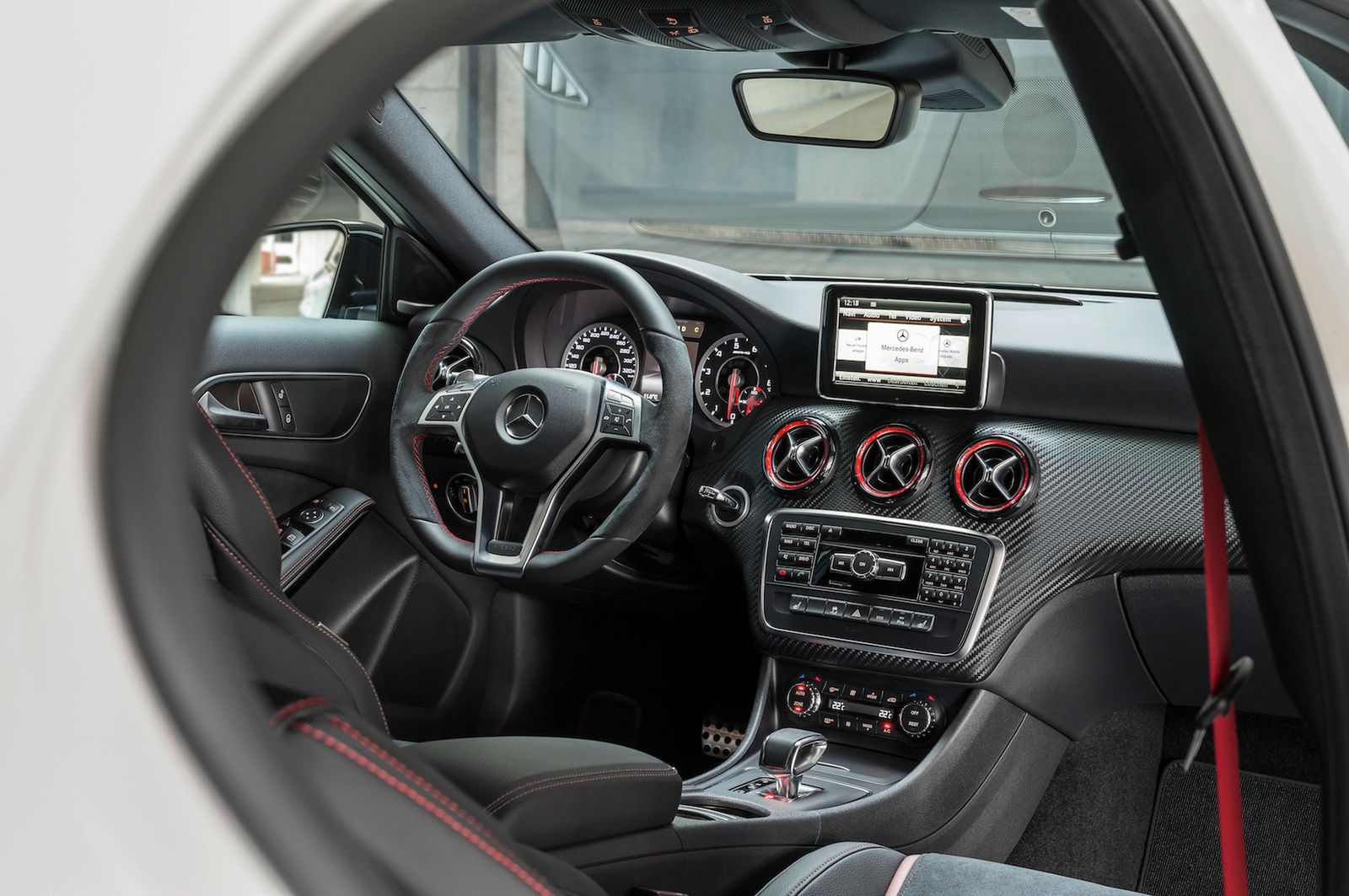 A 45 AMG (W 176) 2012