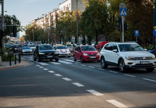 Warszawa. Ruch na drogach normalizuje się