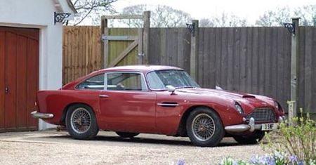 Aston Martin z Goldfingera odnaleziony w szopie