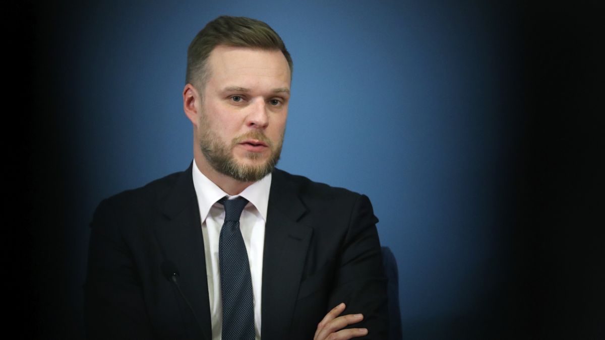 Lithuanian foreign minister Gabrielius Landsbergis attends the press conference after his meeting with Latvian foreign minister Edgars Rinkevics, Polish foreign minister Zbigniew Rau and Estonian foreign minister Urmas Reinsalu in Riga, Latvia, 31 January 2023. The Foreign Ministers of Baltic states and Poland attend the meeting in Riga for a discussion on latest developments concerning security, RussiaĂ�s war in Ukraine, support for Ukraine, and energy issues. As well as officials were signing the joint declaration on deepening cooperation in the region. EPA/TOMS KALNINS Dostawca: PAP/EPA.