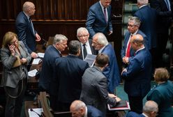 PiS buduje imperium. "Będą mieli gdzie się ewakuować"