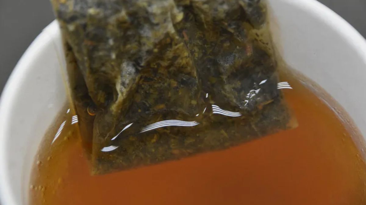 Obniża poziom cukru we krwi, a do tego chroni przed miażdżycą i nowotworami. Pij codziennie