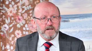 Artur Barciś ostro o polskiej polityce. "Nie śmieszy mnie to, co robi szczególnie PRAWA STRONA"