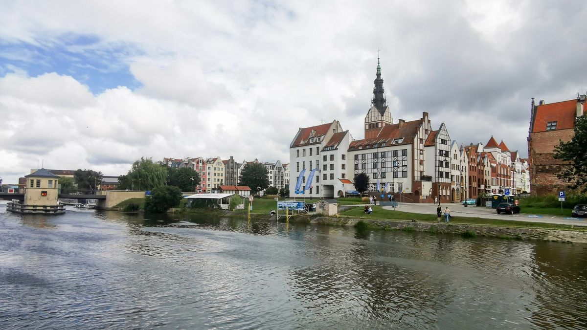 Sprawa dotyczy urzędnika z Elbląga (na zdjęciu: miasto Elbląg)