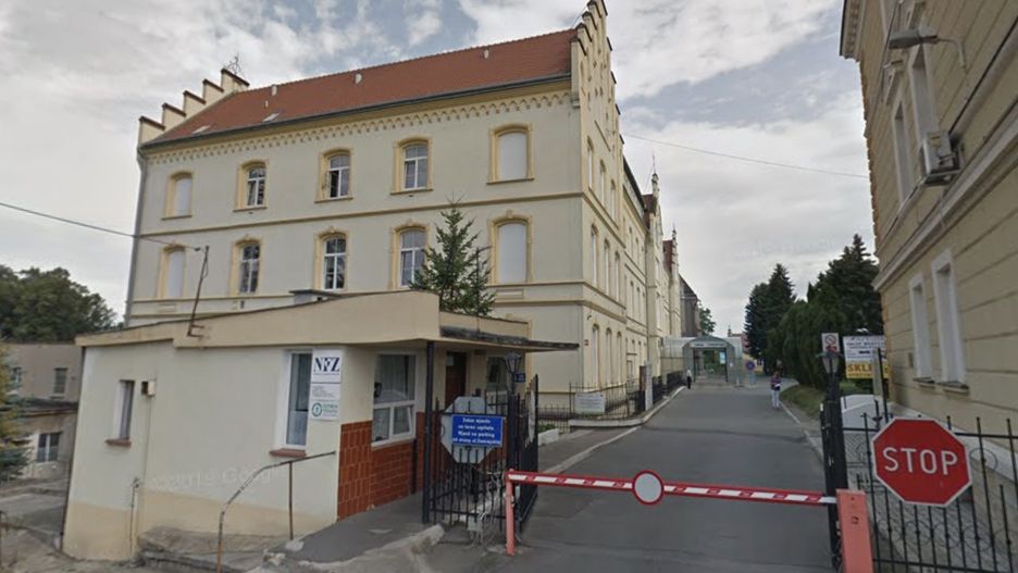 Koronawirus. Szpital wbrew zaleceniom Ministerstwa Zdrowia. Planowane zabiegi będą się odbywać