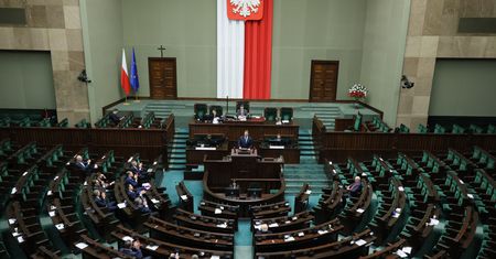 Jest najnowszy sondaż. Zaledwie cztery partie w Sejmie