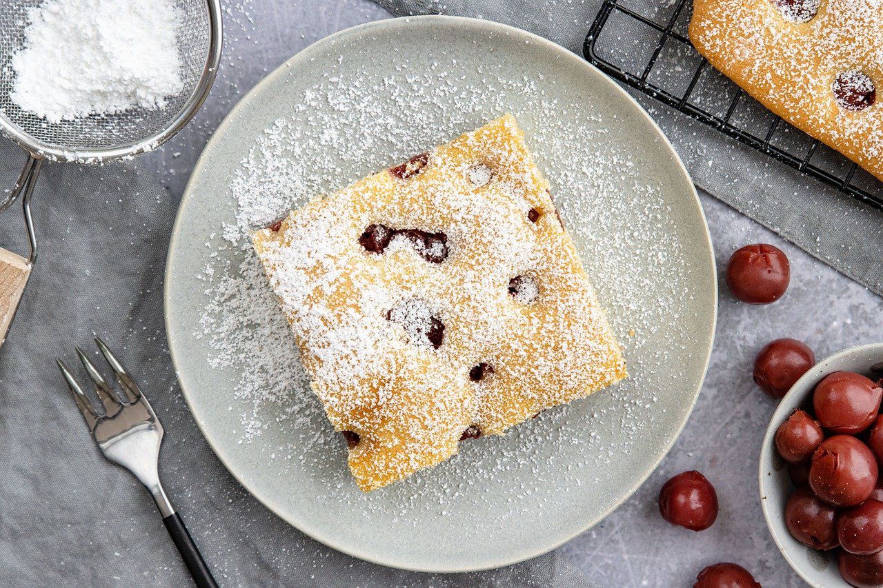 Blueberry cake is the taste of summer