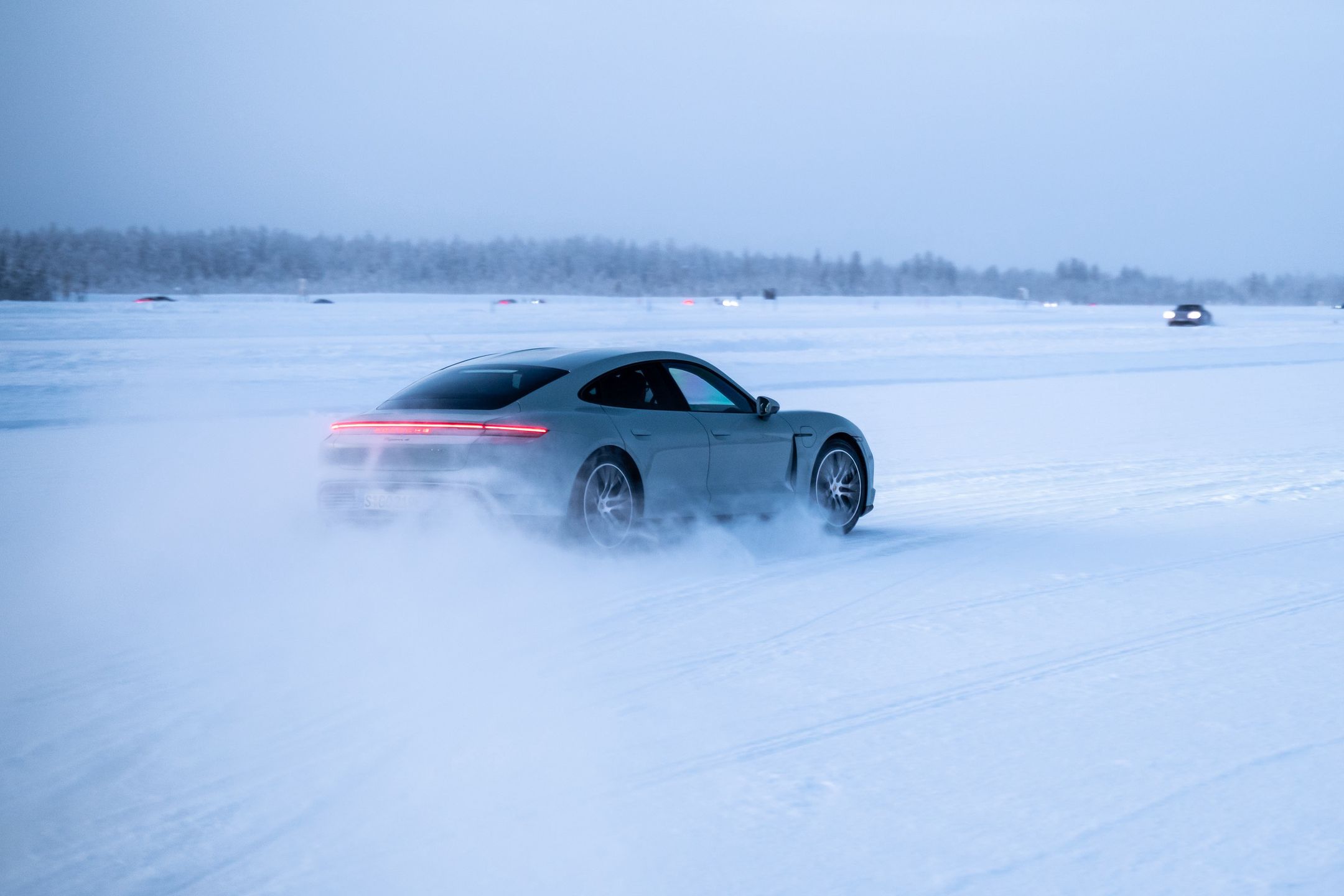 Porsche Taycan 4