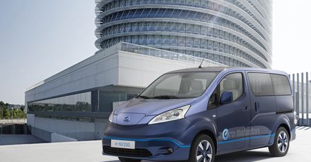 Nissan e-NV200 VIP Concept - mikrobus dla VIP-ów