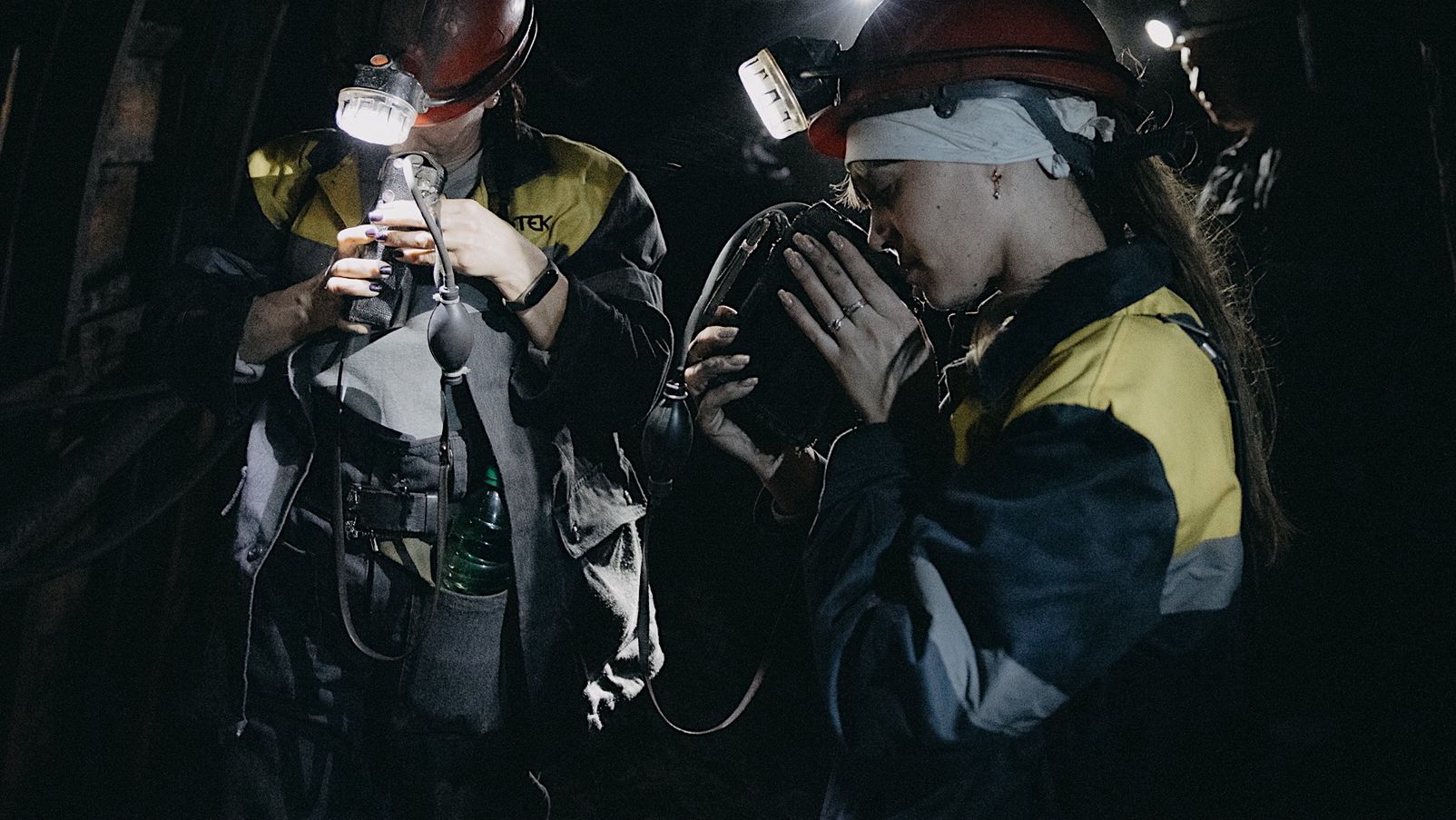 Kobiety nie wykonują pod ziemią ciężkich prac fizycznych, ale bez nich wydobycie węgla w Ukrainie nie byłoby możliwe