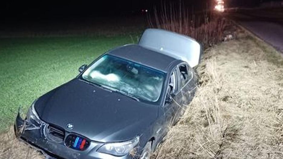 Tragiczny wypadek w miejscowości Władysławów. Auto śmiertelnie potrąciło pieszego