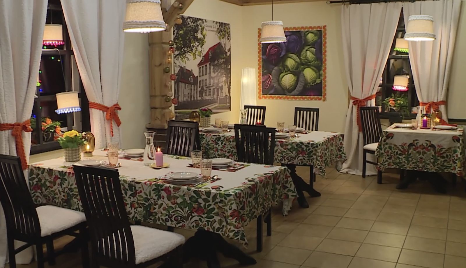 Wnętrze restauracji po rewolucji