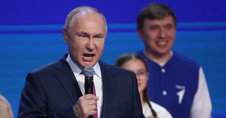 Pociski jak meteoryty. Putin zamyka w więzieniach naukowców