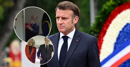 Nietypowe sceny z samolotu Emmanuela Macrona. Został "zaatakowany" przez... żonę?